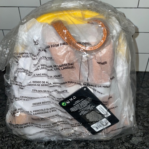 Disney Loungefly Mufasa & Simba New with tags in originally packing plastic